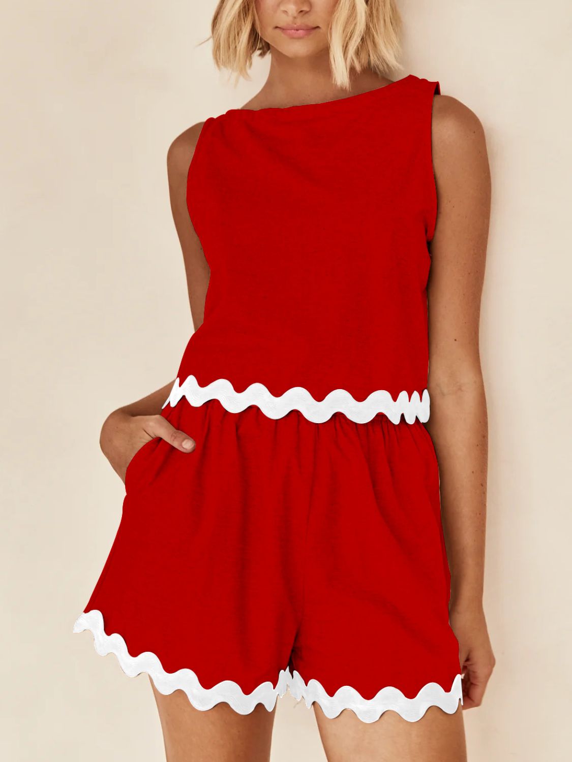 Contrast Trim Round Neck Tank and Shorts Set