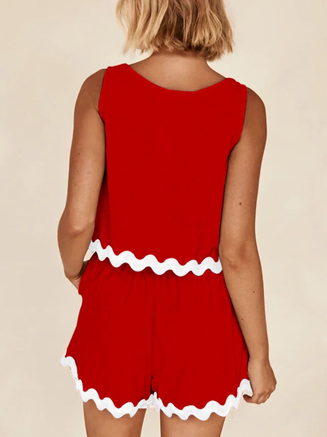 Contrast Trim Round Neck Tank and Shorts Set